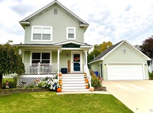 467 Waverly Cmns, Howell, MI 48843