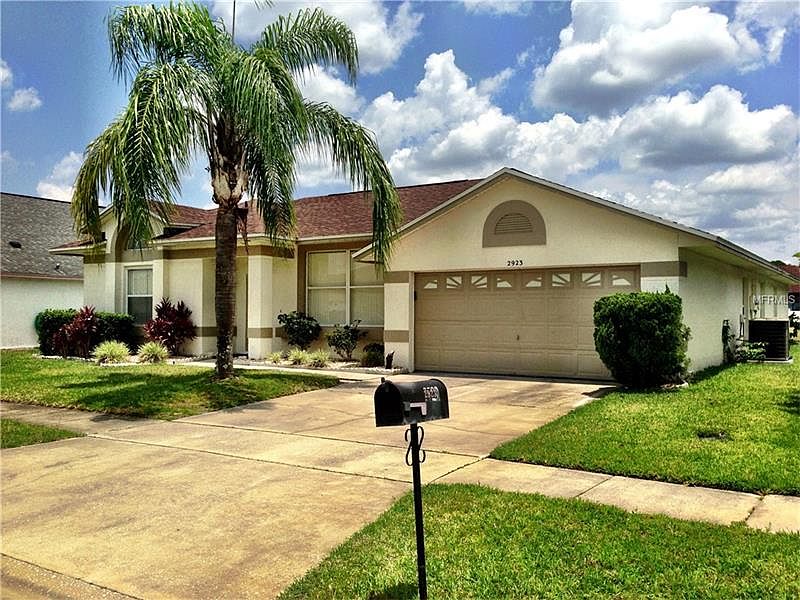 1st image of 2923 Paddington Way