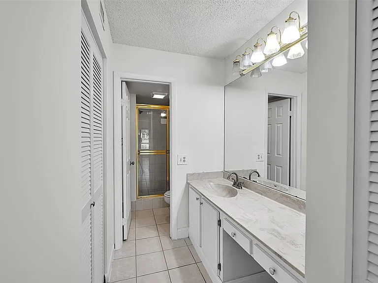 2297 SW 15th St #125 — Photo 17