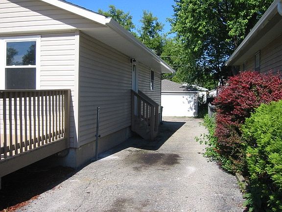 5th image of 1416 Elm Ave