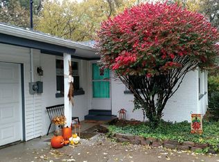 9105 Darmstadt Rd, Evansville, IN 47710