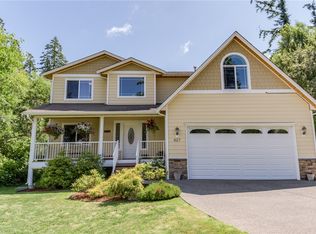 927 Double View Dr, Camano Island, WA 98282