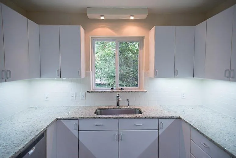 7431 Midbury Dr — Photo 3