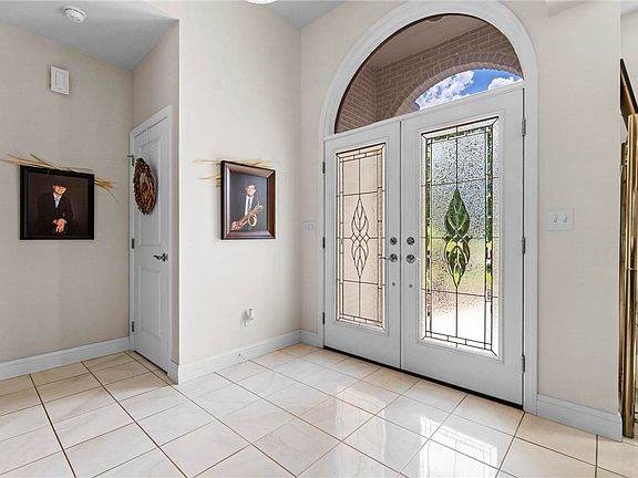 4th image of 2521 Bonnie Dell Dr