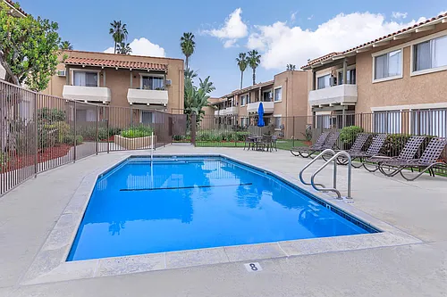 Pampas Lane Apartments Photo 1