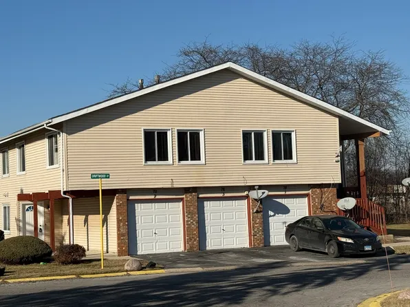 711 Driftwood Ct #2, University Park, IL 60484