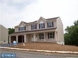 224 Longview Dr, Sinking Spring, PA 19608