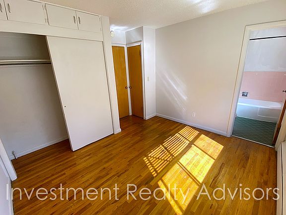 3rd image of 35 O St #4