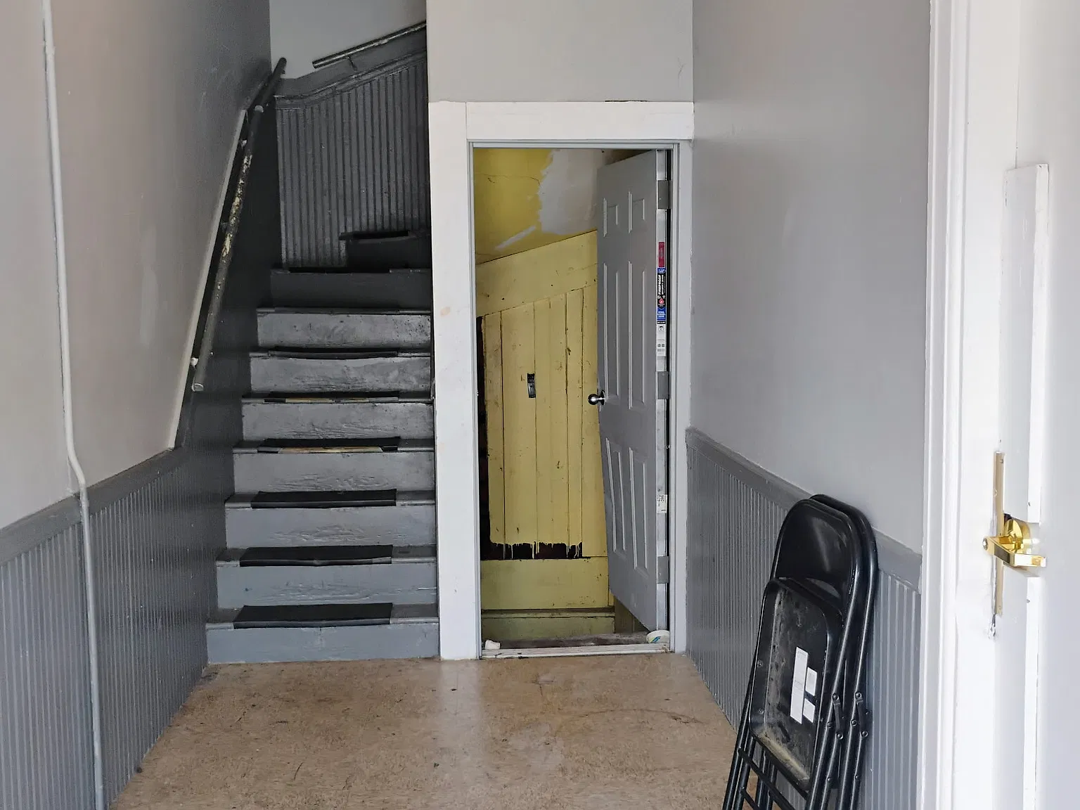 4 bed, 1000 sqft, $2,195 — Photo 2