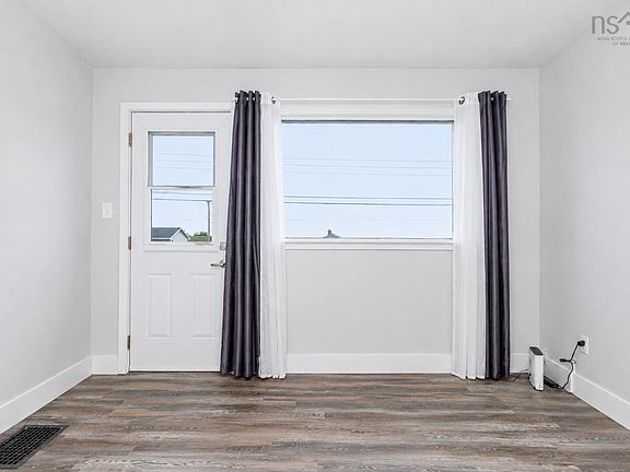 2nd image of 3444 Emerald St