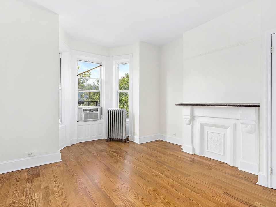 1st image of 252 Greene Ave APT 4C