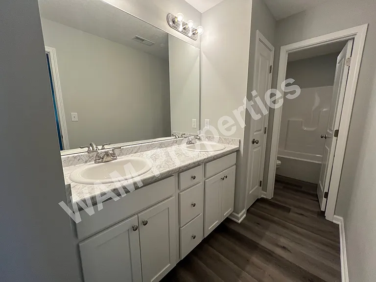 5132 NW Torgerson Dr — Photo 11