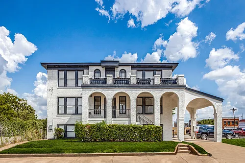 2309 Wesley St Photo 1