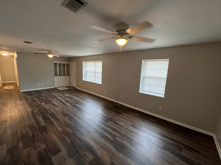 6311 Louisville Ave — Photo 28