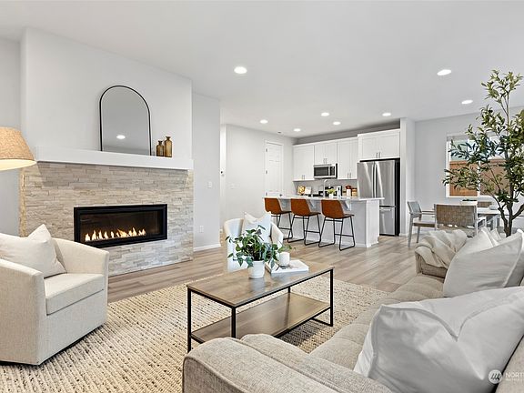 2nd image of 6610 Seaglass Avenue SE