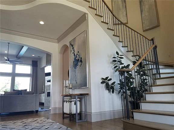 5th image of 3853 Newman Blvd