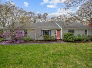 31 Childs St, Centerville, MA 02632