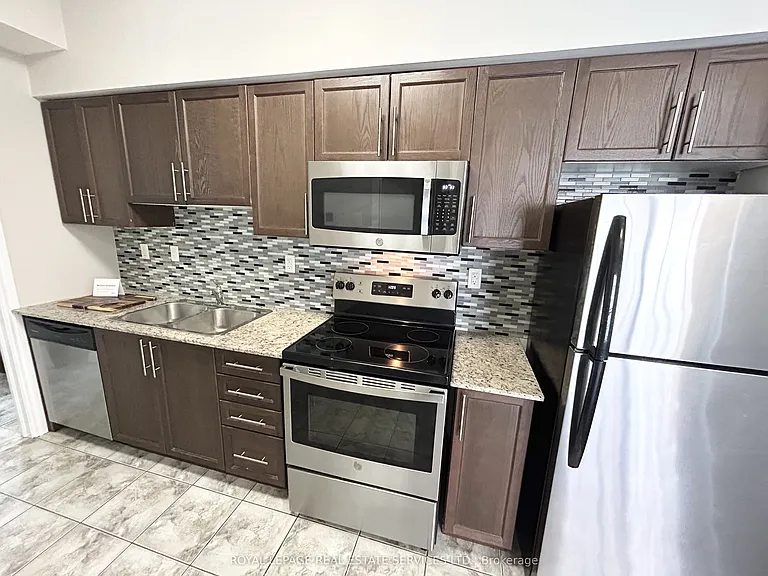 7 Rittenhouse Rd #404 — Photo 6