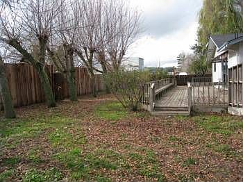 5th image of 2336 Skillman Ln
