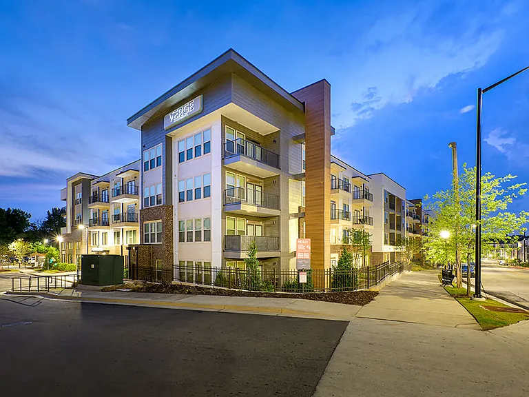 Verge Apartments — Photo 41