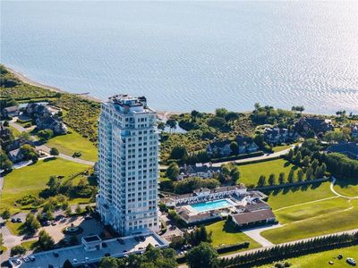 1 Tower Dr APT 2005, Portsmouth, RI, 02871