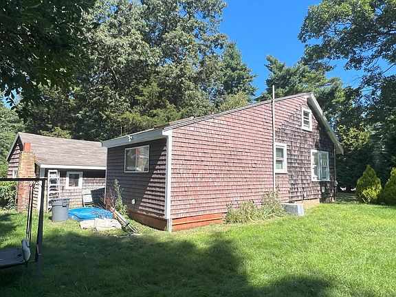 4th image of 1265 Old Plymouth St