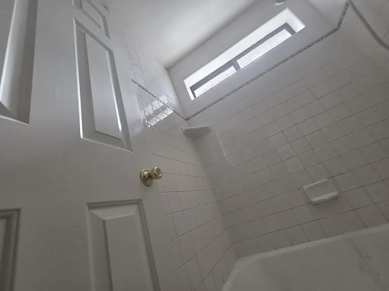 2717 Knollwood Dr — Photo 24