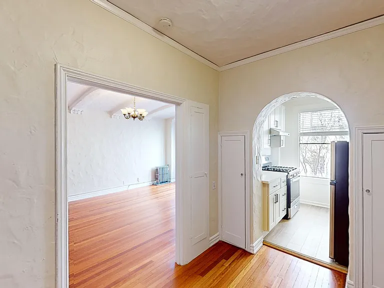 601 O'Farrell Street — Photo 4