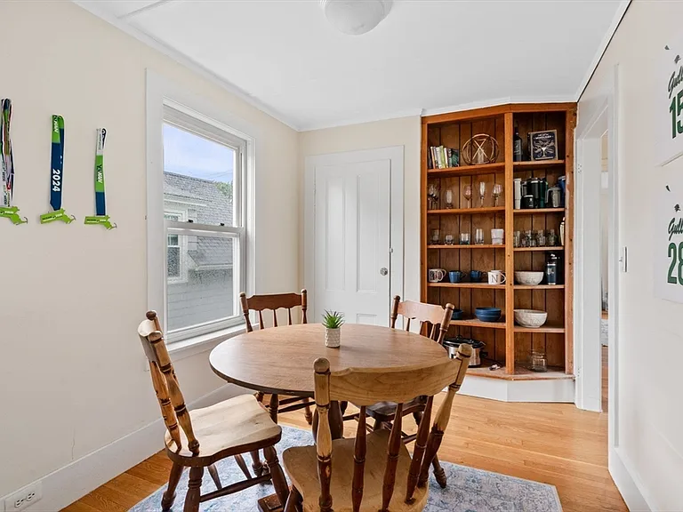 11 Glendale St #2 — Photo 7