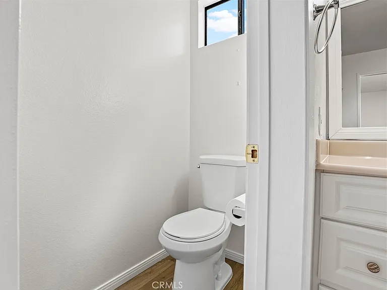 76 Country Mile Rd — Photo 16