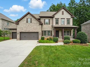 285 Waterlynn Rd, Mooresville, NC 28115