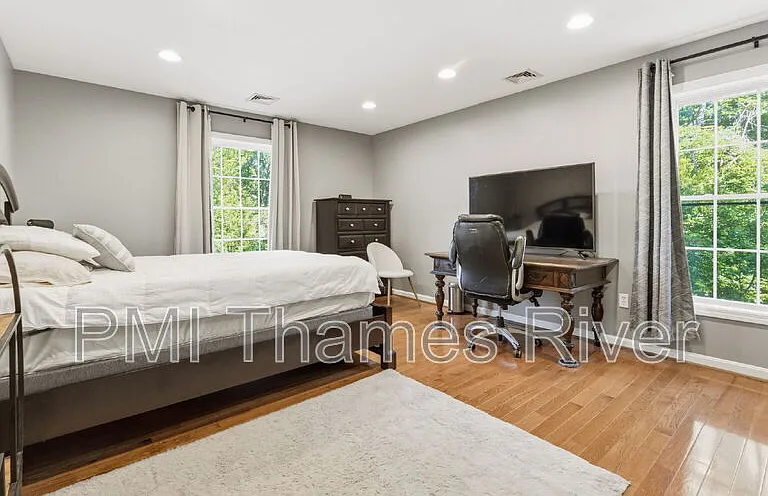 62 Terry Rd — Photo 29
