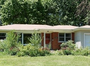 926 S President St, Wheaton, IL 60189