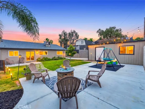 23478 Vista Way, Canyon Lake, CA 92587