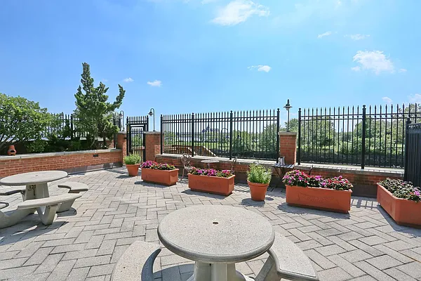Sold by Weichert/Exchange Place | media 18