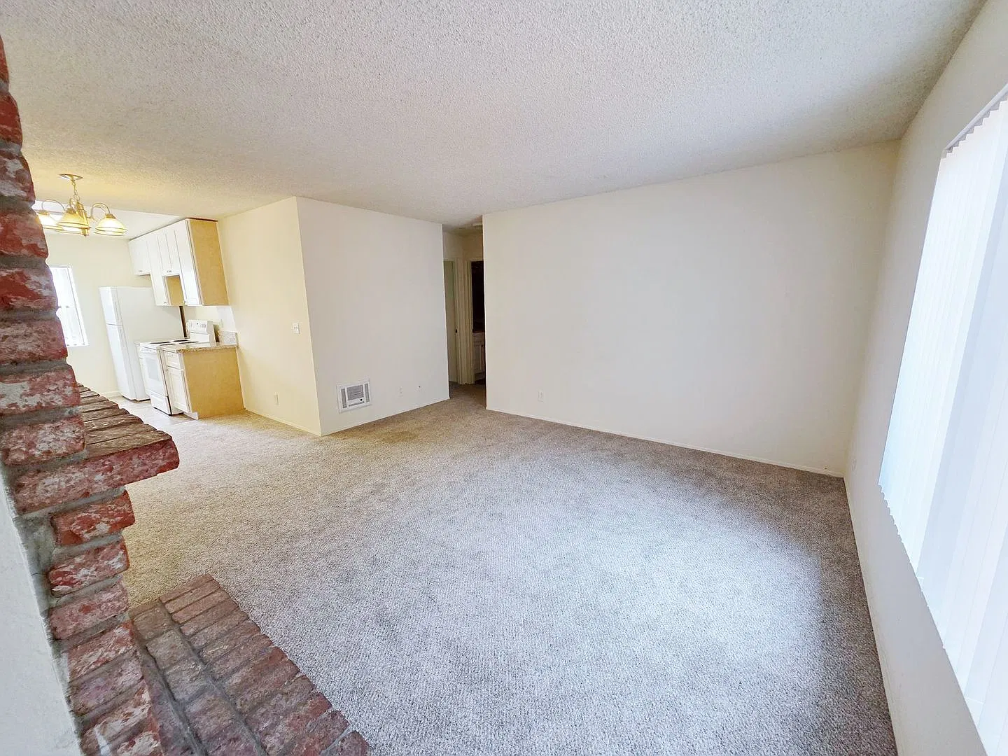 4118 - 4122 Jewell Street — Photo 3
