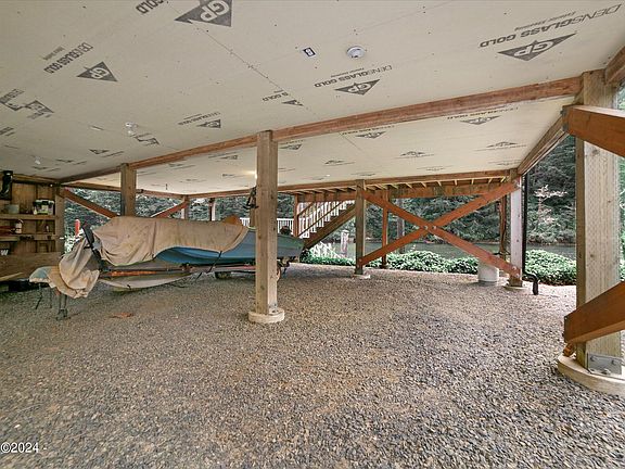 5th image of 2192 S Windy Bend Dr