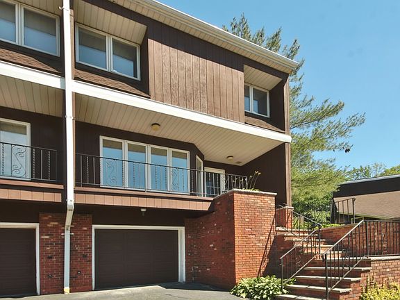 2nd image of 146 Marion Dr