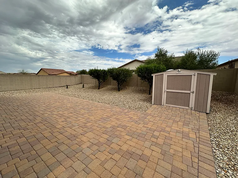 17845 W Desert Trumpet Rd — Photo 22