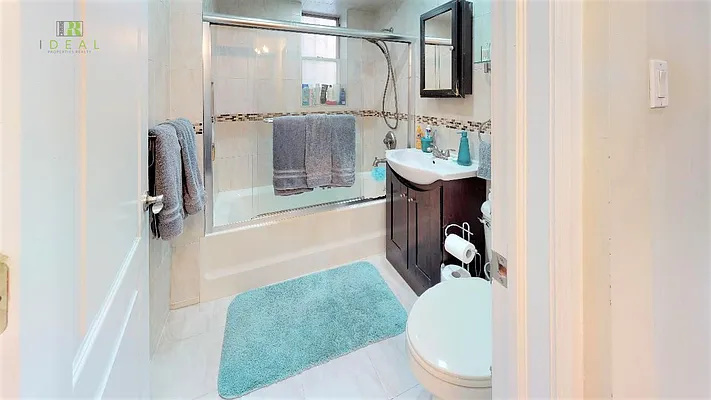 Sold by Ideal Properties Realty, LLC | media 23