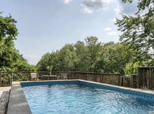 115 Meads Mountain Rd, Woodstock, NY 12498
