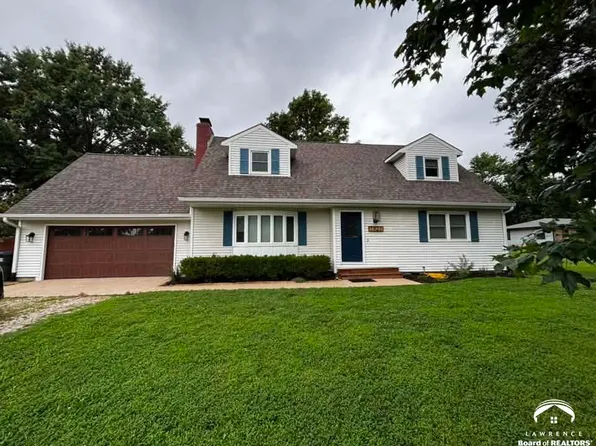 1421 Monterey Way, Lawrence, KS 66049