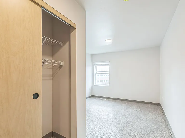 Lindoo School Apartments and Townhomes — Photo 20