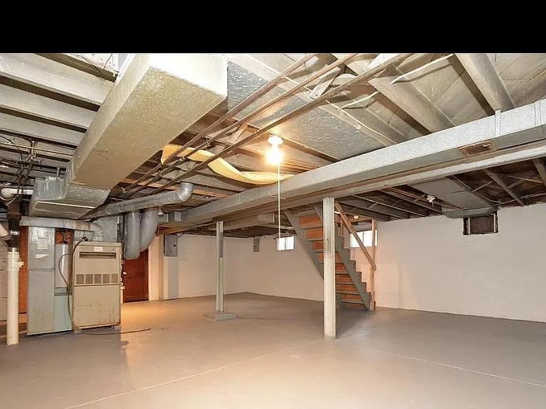 3619 Risch Ave — Photo 22