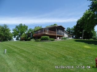 910 Moss St, Angola, IN 46703