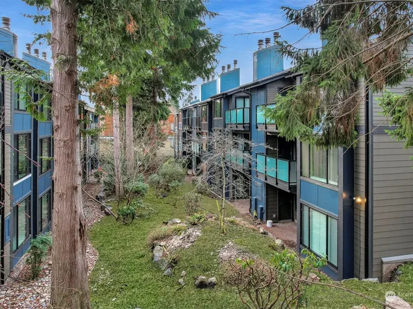 1801 N 107th Street #104, Seattle, WA 98133
