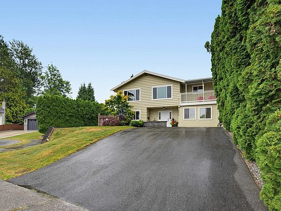 3rd image of 19978 50a Ave