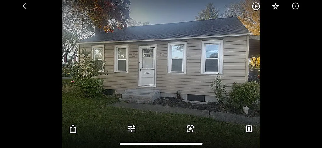 41 Hershey Ave photo 1