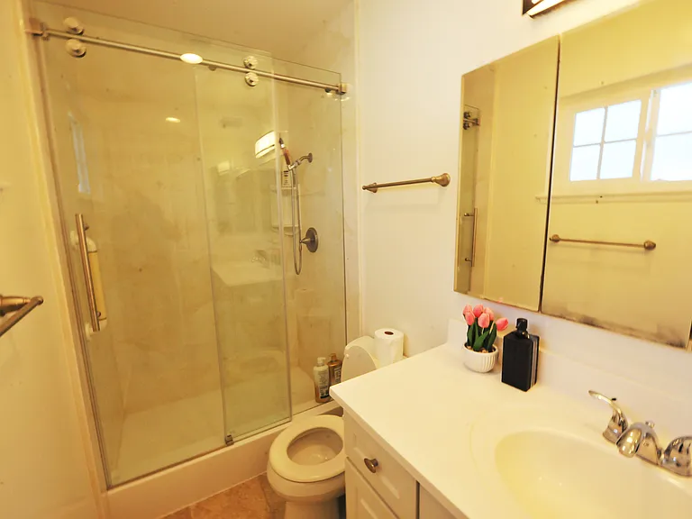16772 Scotsdale Cir — Photo 25