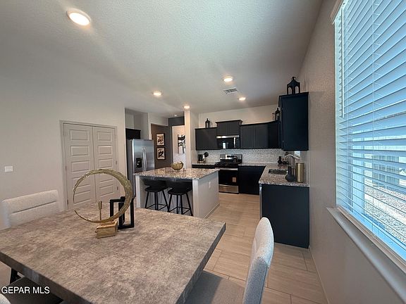 3rd image of 10709 Bates Way